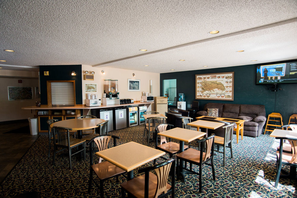Quality Inn Marquette Exterior photo